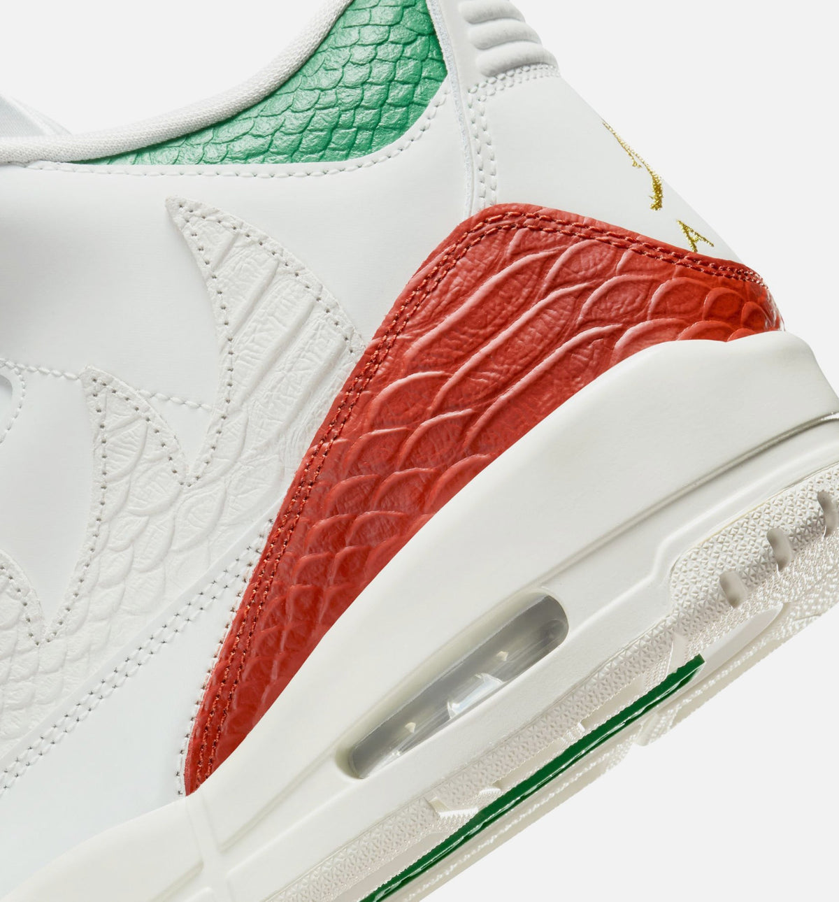 Air Jordan 3 Retro El Vuelo Men's Lifestyle Shoe