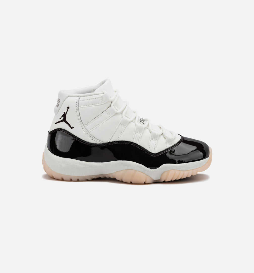 Air Jordan 11 Retro Neapolitan Women's Lifestyle Shoe