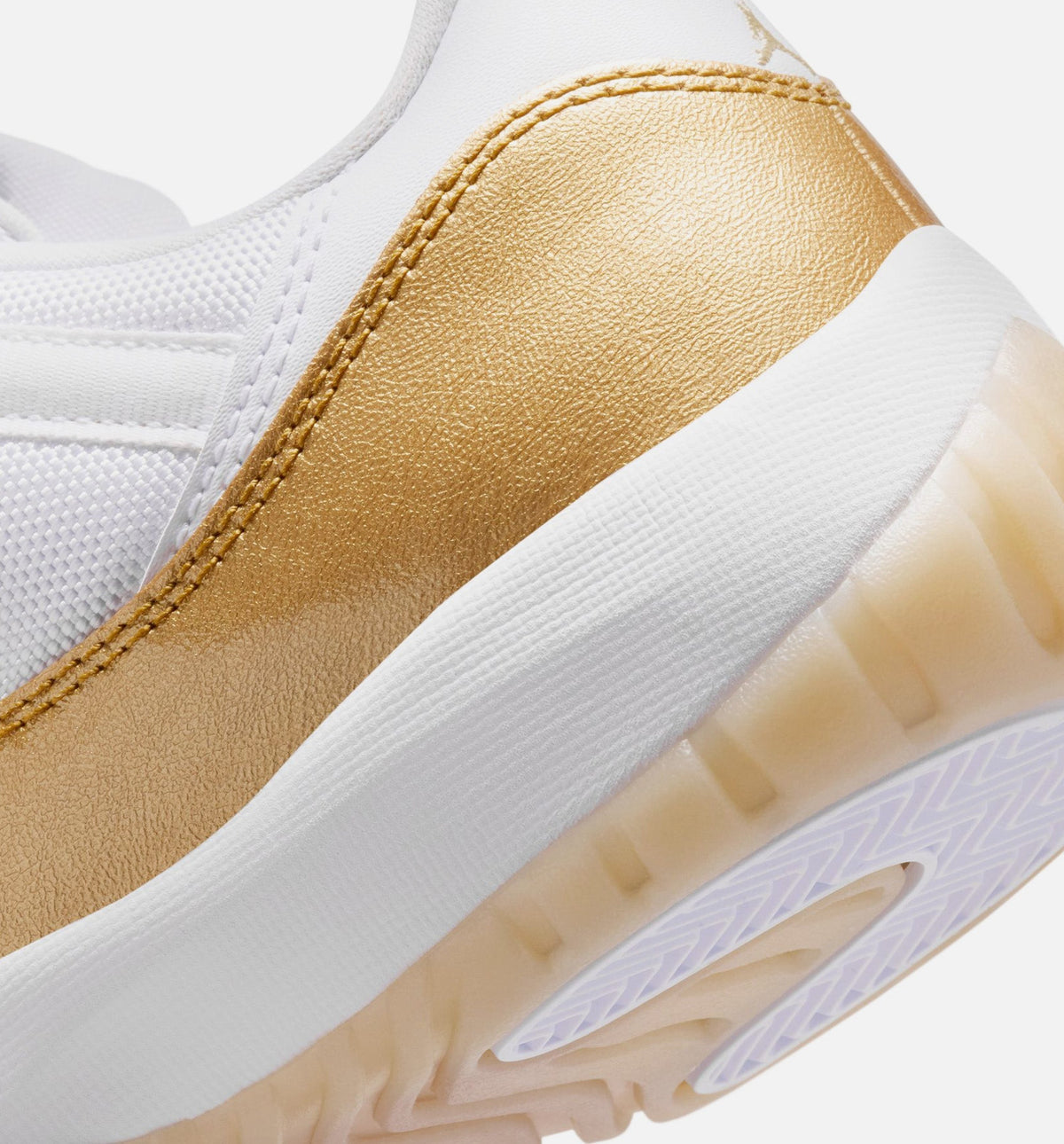 Air Jordan 11 Retro Low Mother's Day Women's Lifestyle Shoe